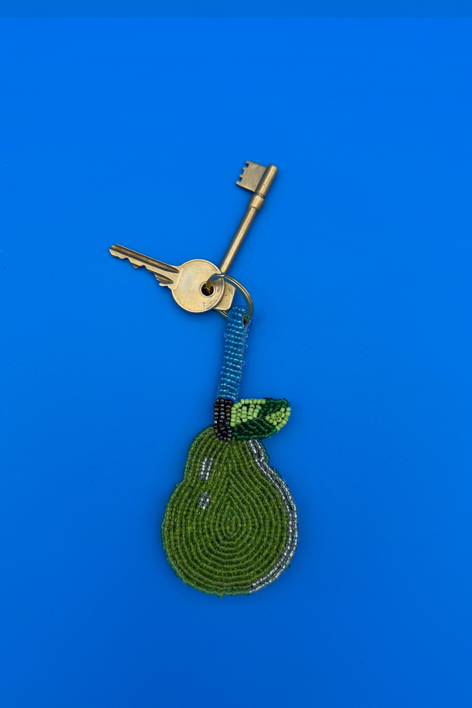 Clean Decorative Charm Keyring for Daily Wear - Image 3