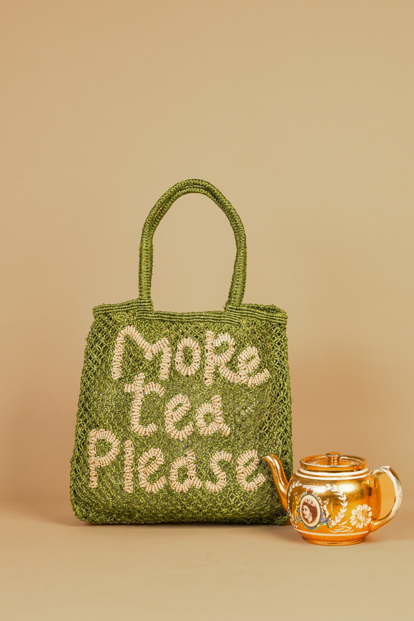Versatile Woven Carry Bag for Daily Wear