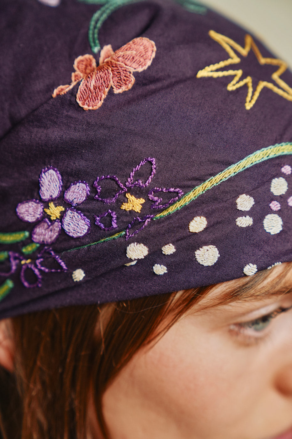 Modern Lightweight Printed Scarf for Daily Wear - Image 5