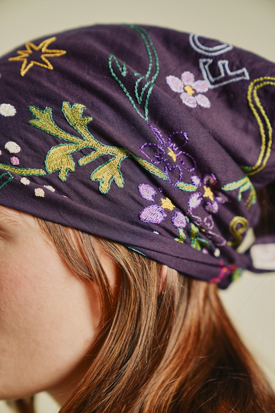 Modern Lightweight Printed Scarf for Daily Wear - Image 10
