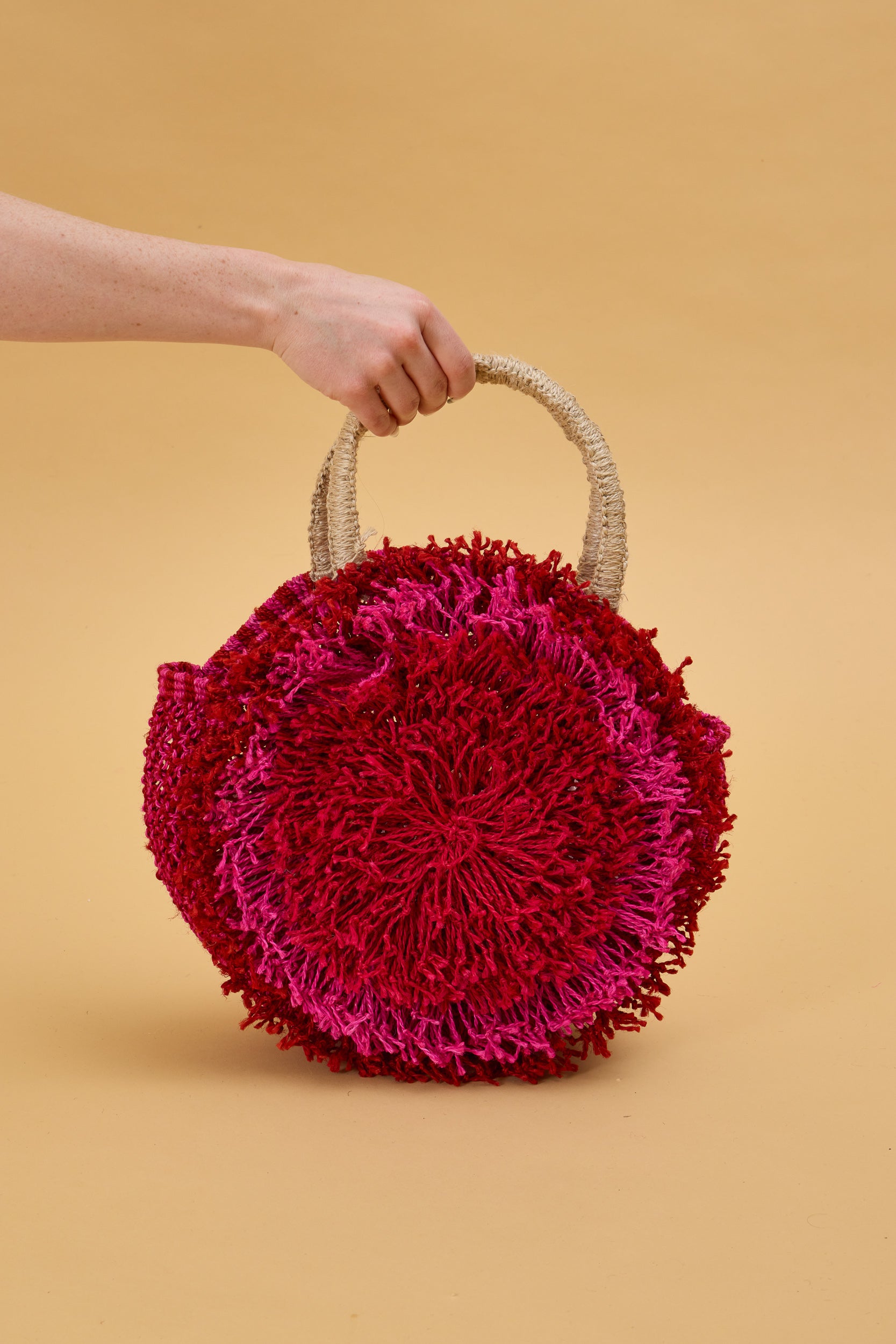 Balanced Woven Carry Bag for Daily Wear - Image 4